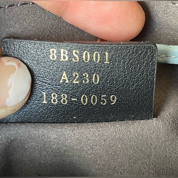 Fendi sky blue Crossbody Bag !
Never use - Picture 13 of 13